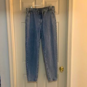 Used High Rise Distorted Zipper Jeans